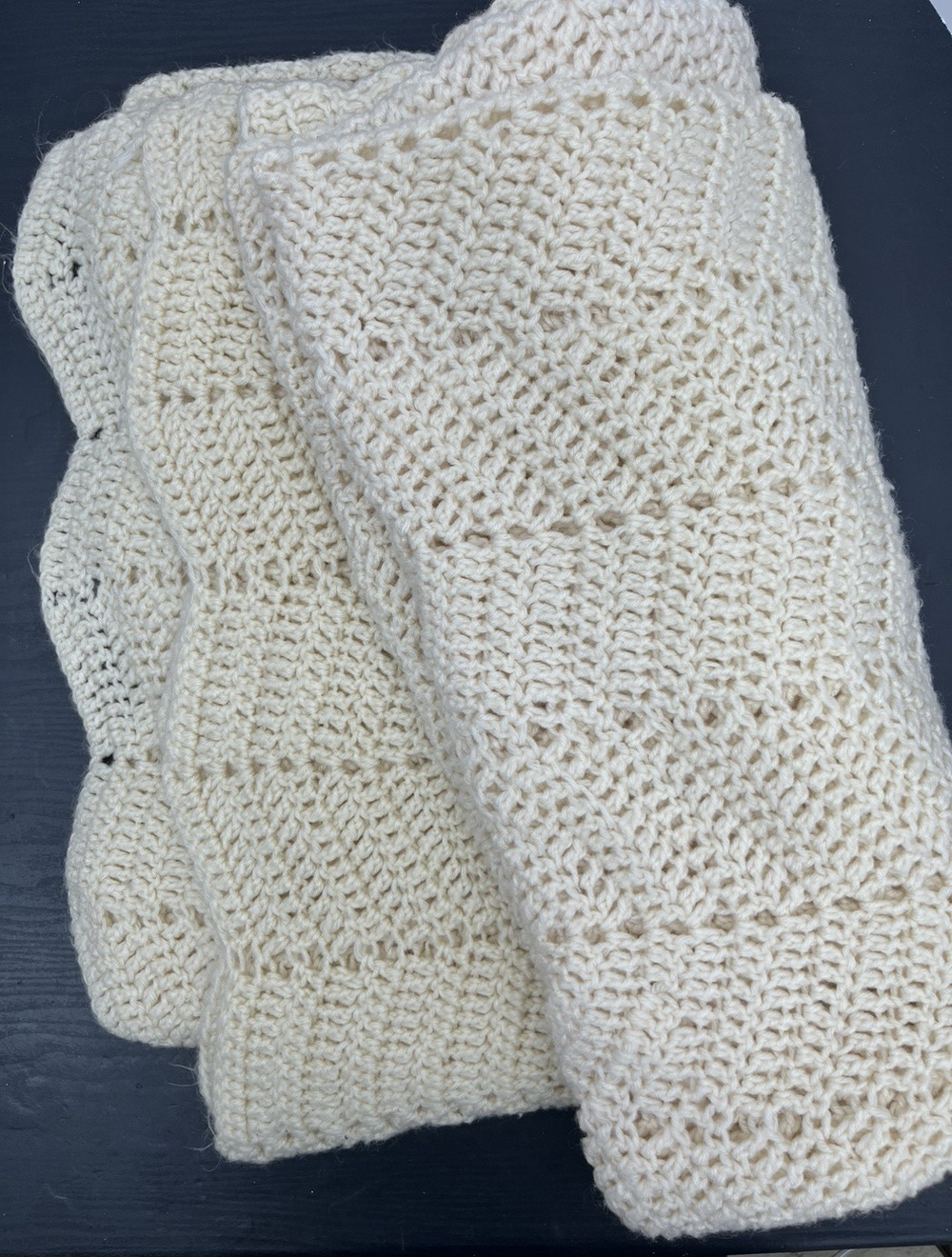 VTG Handmade Crochet Blanket Large 86x58 Cream Ivory Afghan Chevron Ripple